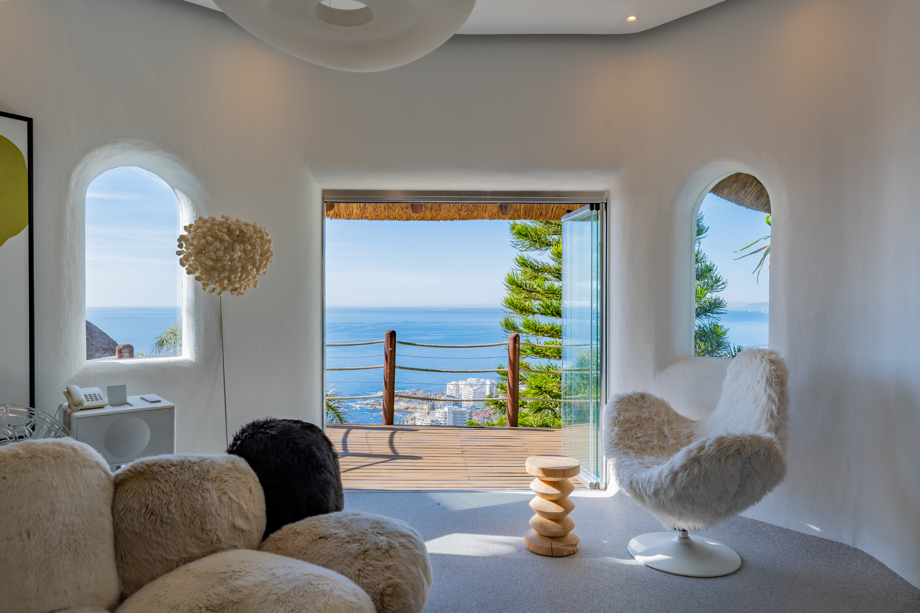 6 Bedroom Property for Sale in Bantry Bay Western Cape